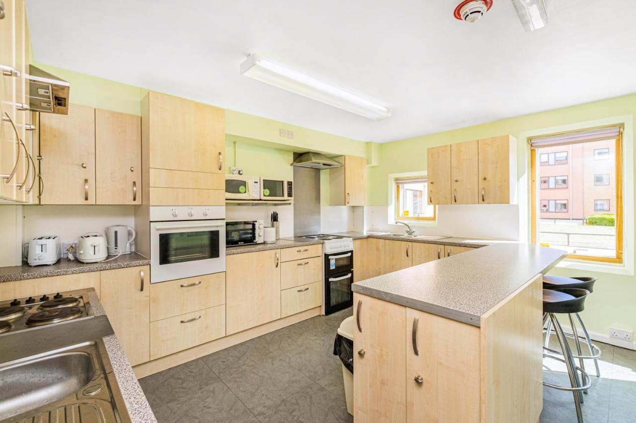 Vibrant Ensuite Rooms, Hatfield - Sk Экстерьер фото