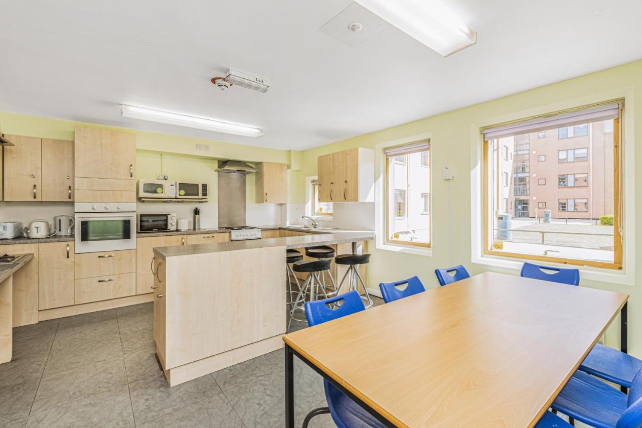 Vibrant Ensuite Rooms, Hatfield - Sk Экстерьер фото